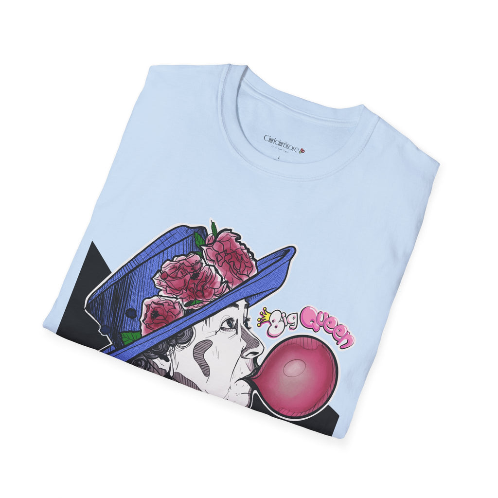 Big Queen Regina  T-Shirt