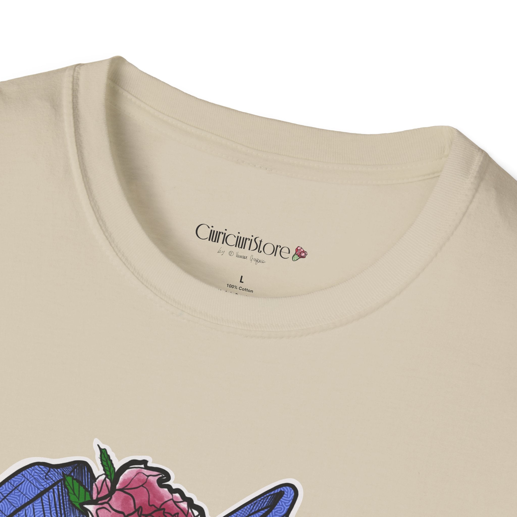 Big Queen Regina  T-Shirt